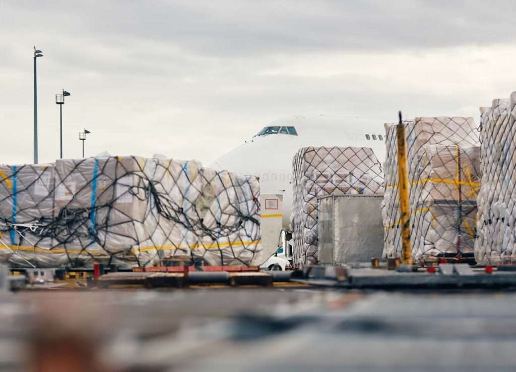 international shipping services
